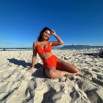 India Reynolds Instagram - Happy Easter chicks 🐣 Bikini is @pourmoiltd 🍊