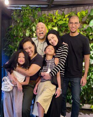 Indro Instagram - Lunch hari terakhir tahun 2023 ❤️