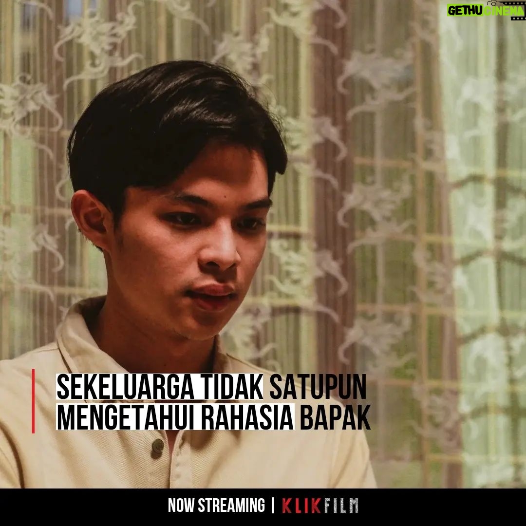 Indro - 11.2K Likes - Perbuatan baik terkadang tak perlu kita perlihatkan lewat ucapan. Pun dalam menilai baik-buruk seseorang, mungkin sekali terjadi bias.
Pakde Indro Warkop berperan sebagai sosok seorang bapak yang menunjukkan kasih sayang terhadap keluarganya, bukan lewat ucapan tetapi perbuatan.
Seberapa rindu kamu dengan bapak?
Saksikan 'Sujud Terakhir Bapak' streaming di @KlikFilm
#KlikFilmPremiere #KlikFilmApril
#KlikFilm #SujudTerakhirBapak
@indrowarkop_asli @rey_mbayang @sheninacinnamon @owliasarah @maishakanna @rekawijayakusuma