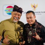 Indro Instagram - Terima kasih @indosiar & @lsf_ri atas penghargaan dan apresiasinya malam ini, semoga dapat selalu amanah. Penghargaan ini juga untuk Almarhum Mas Dono & Mas Kasino, terima kasih bimbingan dan cintanya. Tak lupa terima kasih banyak untuk para penggemar yg selalu setia mensupport saya selama berkarya, tanpa kalian saya ga akan ada di panggung ini. Maju terus perfilman Indonesia, semakin baik semakin baik dan semakin baik ❤️🇲🇨