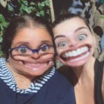 Ingrid Cruz Instagram - Cuando te juntas con tu mejor amiga desde los 14 años ♥️♥️♥️ Ocurre algo maravilloso volvemos a ser niñas Amor puro y heredado hacia mi hija Cuánto te amo @valveliz ♥️ Gracias a todos los de hoy @emi._.scheinffelt @mariaapaazc @vecinita @la.frangh @pamefidalgo @m.zurit4_ los amo ♥️♥️♥️