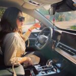 Ingrid Cruz Instagram - Hoy @guillermomorales.cl me invitó a probar el Chery tiggo 8 pro La nueva nave!🛸 Es luminoso como yo! 🤣🌟 Pronto les cuento más detalles! Que tengan un fin de semana maravilloso !!! Les mando un beso gigante 💋