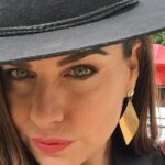 Ingrid Cruz Instagram - Y ahora me toca mi paso por MEGA @mega.tv 2014 a la fecha … Es como si fuera ayer que me cambie de canal pero no ,ya han pasado 9 años … Aquí les dejo mis personajes … Cual viste o cual es tu favorito ??? 2014 La reinetita 2016 Carola “la alcaldesa “ 2017 Pamela 2019 Karen Franco 2021 Javiera 2022 Hermana Helena 2023 Octavia Werner Los leo!!!♥️
