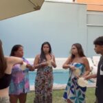 Ingrid Cruz Instagram - Cuando te juntas con tu mejor amiga desde los 14 años ♥️♥️♥️ Ocurre algo maravilloso volvemos a ser niñas Amor puro y heredado hacia mi hija Cuánto te amo @valveliz ♥️ Gracias a todos los de hoy @emi._.scheinffelt @mariaapaazc @vecinita @la.frangh @pamefidalgo @m.zurit4_ los amo ♥️♥️♥️