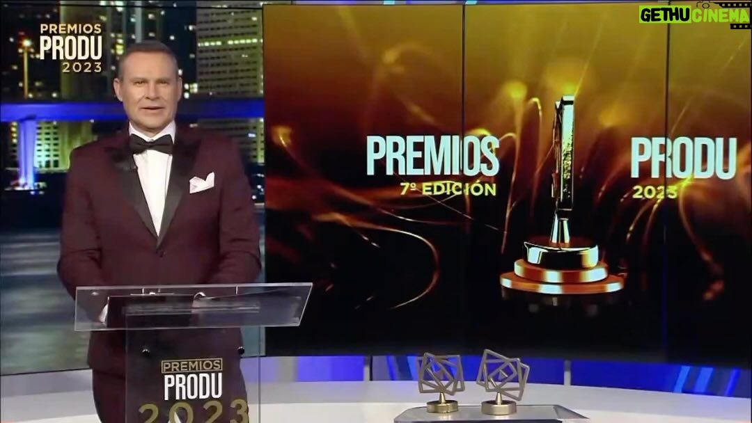 Ingrid Cruz Instagram - Aquí les dejo un resumen que me envió ♥️@ingridcruz_cl de los @produpremios Que orgullo pertenecer y representar a como la vida misma !!! Es un cariñito para el alma ♥️♥️♥️