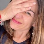 Ingrid Cruz Instagram - Resumen de una semana resfriada !!!🤧 Leí mucho y vi los panamericanos! Mi mejor panorama Siempre con Danilo y Ramiro de enfermeros!!! Lo bueno es que me mejore!!!!!! Y se viene un feriadito 👻 Les mando un beso y que tengamos un noviembre hermoso ♥️