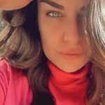 Ingrid Cruz Instagram - Septiembre ! 🌸🌹💕