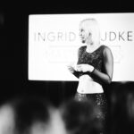 Ingrid Grudke Instagram - Les comparto en 10 simples fotos algo de la energía que se vivió ayer. ¡Estoy tan feliz de esta experiencia! Gracias a todos por ser parte y por confiar. @hoteljuliocesar @silkeymundial.ok @malimaph @doloresmoreno.ok @soyfabianachiaradia @nutrearte_ar #masterclass #ingridgrudke #mundoin