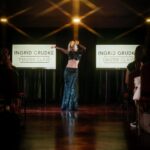 Ingrid Grudke Instagram - Les comparto en 10 simples fotos algo de la energía que se vivió ayer. ¡Estoy tan feliz de esta experiencia! Gracias a todos por ser parte y por confiar. @hoteljuliocesar @silkeymundial.ok @malimaph @doloresmoreno.ok @soyfabianachiaradia @nutrearte_ar #masterclass #ingridgrudke #mundoin