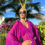 Ingrid Grudke Instagram - Gracias @chiffique @lucreciamgamundi fotos #umma @michuluna Amo la fuerza de este magenta, siento que es un color ya clásico que energiza y realza cualquier prenda. En este caso con diseños y géneros espléndidos… más no se puede pedir ♥️ #ingridgrudke #mundoIN #lookdeldia