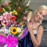 Ingrid Grudke Instagram - Amar es simple cuando sabemos elegirnos, cada día, con respeto y libertad. Te amo @martincolantonio 😻❤️ todos los días me haces sentir muy especial. Siempre estás en cada detalle con tanto amor. Soy muy feliz con vos! 🥰🥰🥰 #sanvalentin #amar