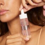 Inma Cuesta Instagram - Como embajadora de la línea Stimulâge de Anne Möller quiero hablaros de Youth Blooming Serum. Este sérum reactiva la luminosidad de la piel con una combinación única de aceites florales y pétalos reales en su interior, estimula el equilibrio de la piel y la renovación para combatir los signos de envejecimiento. El equilibrio perfecto para tu piel. @annemollercosmetics @angelini_beauty #stimulâge #annemöller #skindefensescience #crueltyfree