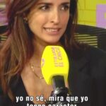 Inma Cuesta Instagram - Yo sigo siendo una muchacha de pueblo con todas sus cosas… SER DE PUEBLO es un tema que da muuuuucho que hablar, así que no dudé cuando me invitaron. Me senté un ratito con @percebesygrelos y @livingpostureo para comentar y churretear( término andaluz que se refiere al cotilleo) sobre nuestros pueblos y otros menesteres. Se conoce que sale mañana viernes en @podimo_es y el domingo en el resto de plataformas. Yo de vosotros no me lo perdería! Gracias @estirandoelchicle por las risas… 💛 y que viva la gente de pueblo!