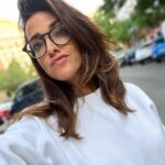 Inma Cuesta Instagram - Oigan! Por ahí ya asomó Noviembre.. Hagan sus apuestas cuando llegará el Otoño!? #yoyanosequeponerme 🤓