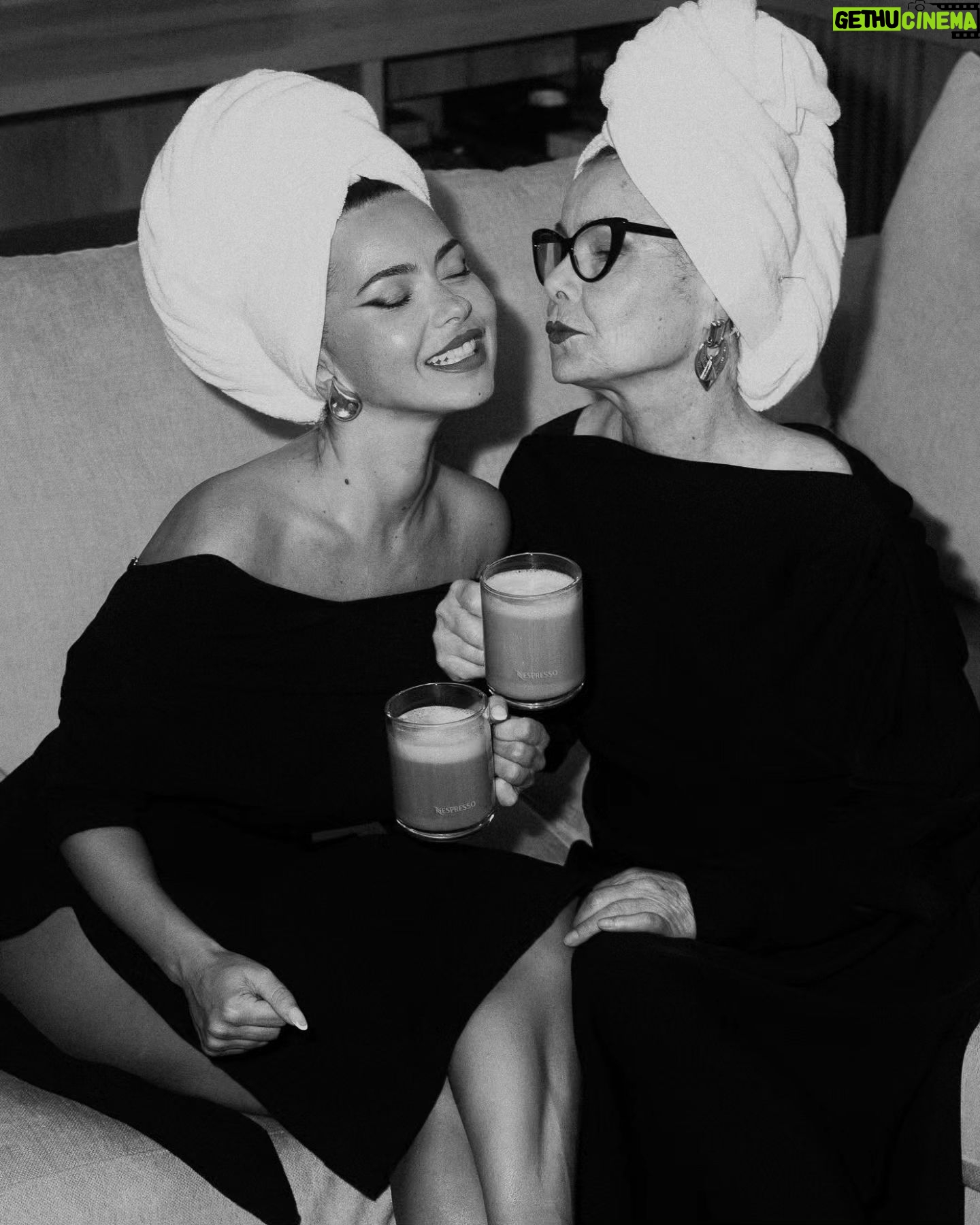 Inna Instagram - My mom is a QUEEN, she should be treated with love, respect and good coffee @nespresso ! Happy Mother's Day, beautiful woman! I love you! #ad #Nespresso #VertuoPop