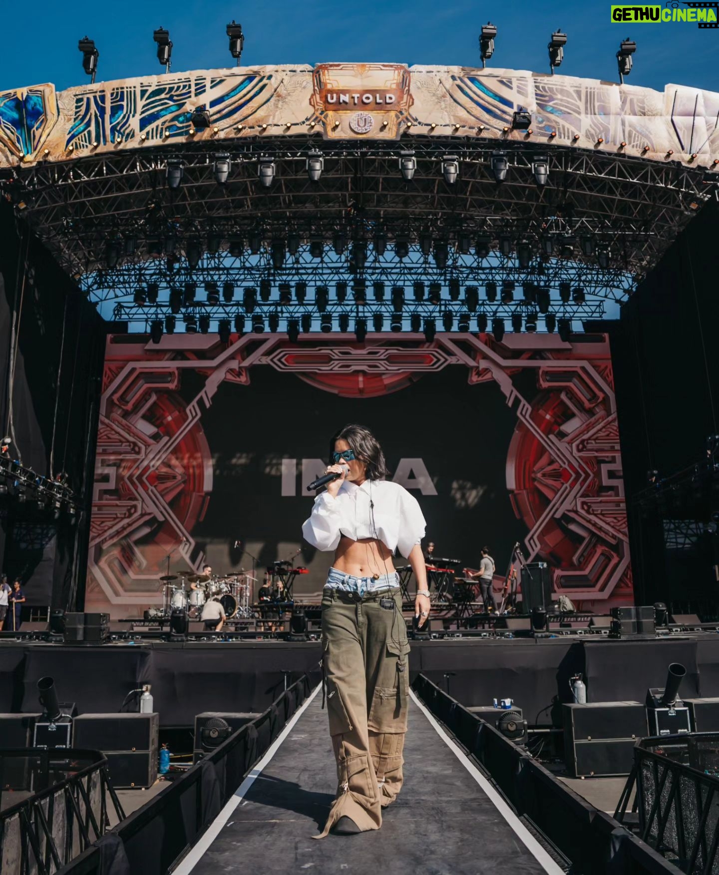 Inna Instagram - Soundcheck @untoldfestivaldubai 🫶🫶 See you in 1 hour ... I' m nervous 🥵