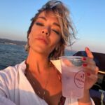 Ipek Karapinar Instagram - Çok zevkliymiş🏄🏻‍♀️