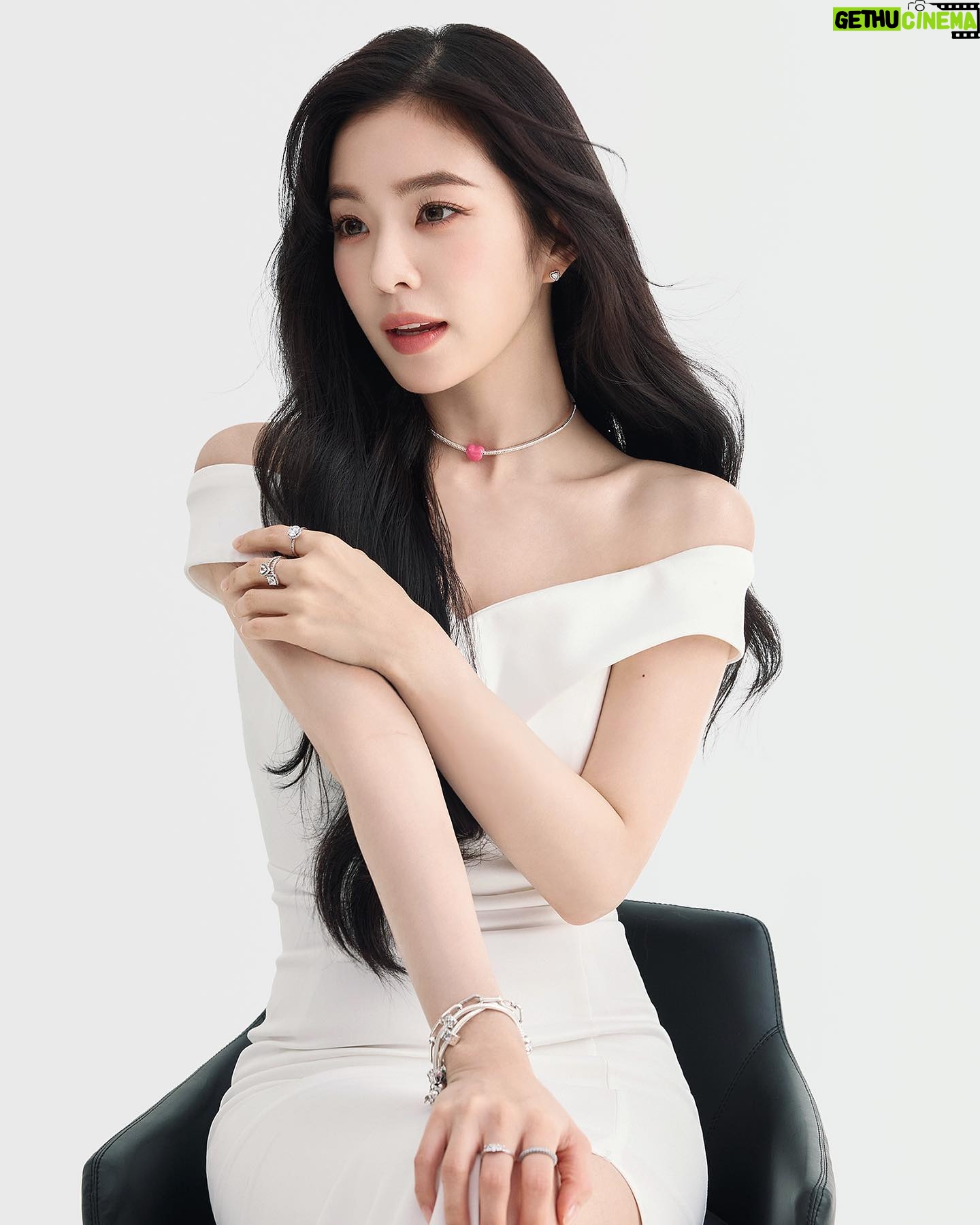Irene Instagram - 💎✨ @theofficialpandora #RedVelvetxPandora