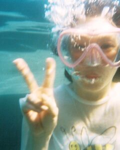 Irene Instagram - 🥽☀️🏝🐠💦✨