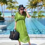 Irina Dubtsova Instagram - Доброе утро 💙🌴☀️ Настроение дня - фото 2 🤣🤩🌴☀️💙 #отпуск #хочумогуделаю #семья #моимальдивы