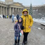 Irina Dubtsova Instagram – Чужих детей не бывает. Если мы, взрослые, можем исполнить чью-то мечту, мы должны это сделать ❤️ Я рада за девочек, которым в этом помогла. Моя задорная и яркая землячка Саша Бушнева съездила на новогодние каникулы в Санкт-Петербург, как и мечтала, а талантливая и упорная Василиса Жарких по сей день бесплатно занимается вокалом с финалисткой шоу «Ты супер60 » Натальей Васильевной Бутусовой ! Листайте добрую карусельку 🥰 #тысупер #тысупер60  #мечтысбываются #хочумогуделаю @weitmedia @yousuperntv @ntvru @yuliasumacheva @butnatvas