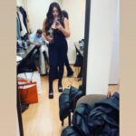 Irina Dubtsova Instagram - Гламурные фото завтра 😅😅😅 Пока простые , настоящие эмоции 🤷🏻‍♀️🤪🤪🤪 «Лучшая Певица» @ru_tv- вашими голосами, поддержкой и любовью ❤️❤️❤️ #премиярутв #лучшаяпевица А я с Премии Ру-Тв на концерт в клуб «Мэдисон» 🤩 Я люблю свою работу ! Я люблю вас ! #иринадубцова #хочумогуделаю ❤️