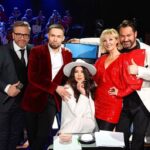 Irina Dubtsova Instagram - Уже СЕГОДНЯ грандиозный финал самого трогательного проекта на телевидении 🙏🏼❤️🤩 Не пропустите #финал #тысупер60 «Ты супер!60 » на НТВ @ntvru Удивительные люди ! Невероятные истории ! Потрясающие голоса ! ❤️❤️❤️🤩🤩🤩 Все мои образы на проекте от прекрасной @alenashamaeva 👗