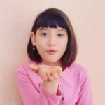 Irina Dubtsova Instagram – Чужих детей не бывает. Если мы, взрослые, можем исполнить чью-то мечту, мы должны это сделать ❤️ Я рада за девочек, которым в этом помогла. Моя задорная и яркая землячка Саша Бушнева съездила на новогодние каникулы в Санкт-Петербург, как и мечтала, а талантливая и упорная Василиса Жарких по сей день бесплатно занимается вокалом с финалисткой шоу «Ты супер60 » Натальей Васильевной Бутусовой ! Листайте добрую карусельку 🥰 #тысупер #тысупер60  #мечтысбываются #хочумогуделаю @weitmedia @yousuperntv @ntvru @yuliasumacheva @butnatvas