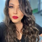Irina Dubtsova Instagram - Давно не было селфи ☺️ Как настроение перед НГ🎄🎄🎄? Уже пора покупать подарки ? Или в пробках постоим 30-31-го ? 😂😂😂 #скороновыйгод