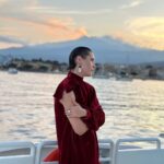 Irina Gorbacheva Instagram – Это был супер вечер!
Амфитеатр
Очень красивые Итальянцы))
Маэстро))
Ну и Ирина Анатольевна в @vivavoxofficial ❤️✨️