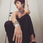 Irina Gorbacheva Instagram - Иногда зайдешь в примерочную, а там Анатольевна Фэшн Понеслась ))