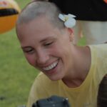 Irina Gorbacheva Instagram - Скоро поделюсь тем, что мы сняли А пока маленький бэкстэйж)) Вот уже почти 3 недели, как я живу в плотном контакте с детьми от 3х до 8 лет)) В каждом вижу себя, иногда глубоко вспоминаю и проживаю процессы, которые происходили со мной, иногда прям нахожусь в роли того, кто был рядом...шок)) Что из интересного?))... Таааак классно когда ты точно знаешь чего ты хочешь, а чего нет! Никто другой, как дети эти не покажет! Если ребенка не "воспитали" или завоспитали, то он отлично и конкретно все чувствует и проявляет! Любое передавливание, манипуляция, хитрость, все вскрывает реакция ребенка... Только договариваться! Твердо понимаю, что они (как и все люди) зеркала Но дети - это эссенция зеркальности! Если ребенок врёт, то врет родитель (себе, ему, другим) и дальше по списку) Если счастлив ребенок, то и счастлив родитель Это важнейшая лакмусовая бумага.... состояние ребенка Они чувствилища, которым нужна любовь и внимание..... Супер учителя
