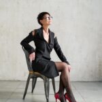 Irina Khakamada Instagram - Если вы хотите другой жизни и хотите нравиться самому себе, нужно “умереть” и “родиться” заново .