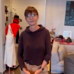 Irina Khakamada Instagram - Как перестать отвлекаться во время просмотра фильмов ?