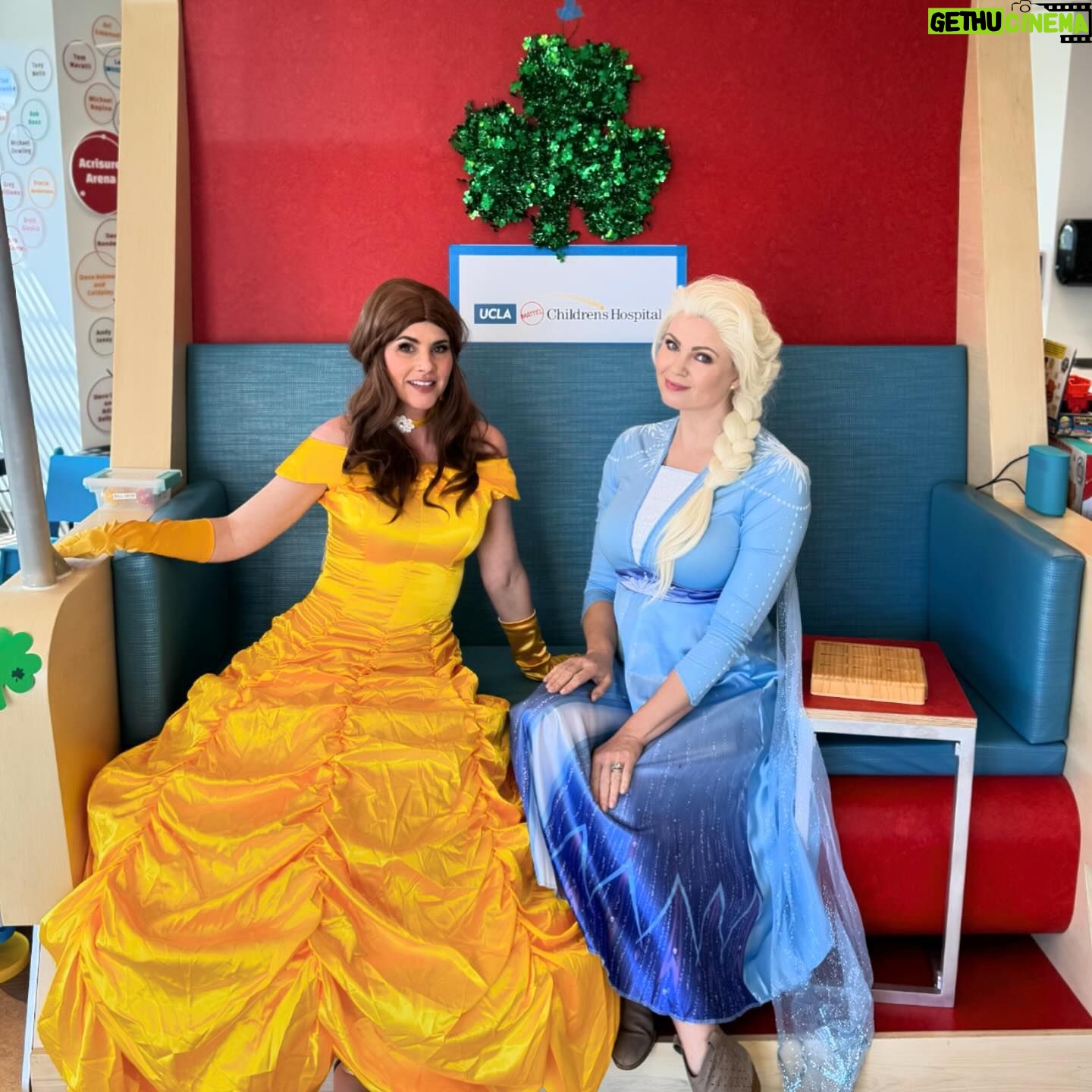 Irina Voronina Instagram - When you friend @alisonmichellewaite asks you to dress up as Elsa for @mattel Childrenโs Hospital visit you say yes ๐๐ Thank you One Step Closer Foundation for all that you do. ๐ I hope all the kiddos get well soon! @1scf @uclamch