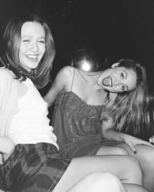 Iris Apatow Instagram - @maudeapatow