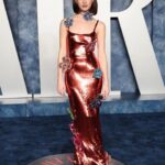 Iris Apatow Instagram - Vanity fair 🪷 @jaredellner styled @kattthompson hair @nailsbyzola nails @tamielsombati MU Dress designed by: @colinlocascio