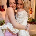 Iris Apatow Instagram – 🤗🫀