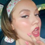 Iris Apatow Instagram – 🎀
