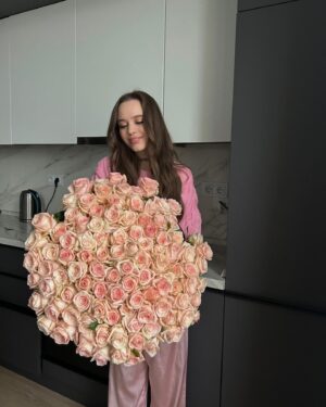 Iryna Kudashova Instagram - 🌸 for real princess 🌸 це в мене просто добрий ранок 🥹
