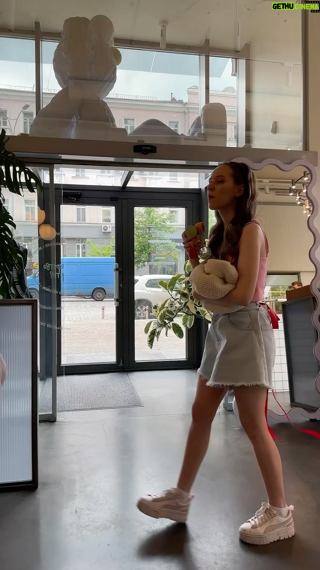Iryna Kudashova - 15.9K Likes - Не пов, а ріл😂