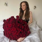 Iryna Kudashova Instagram – Так давно не було мене в стрічці 💔🌸