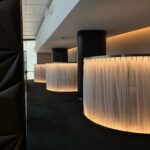 Isabeau Delatour Instagram - Recap Abu Dhabi avec @zayedintlairport 1 : Bien confortable dans le lounge (la vie qu’on mérite finalement) 2 : Une réaction égale à la beauté de l’aéroport 3 : Nous en plein craquage dans les boutiques de l’aéroport 4 : Choc de la beauté du lounge Etihad 5 : Vue de l’extérieur de l’aéroport juste sublime 6 : Un peu de culture avec La Grande Mosquée Cheikh Zayed impressionnante 7 : My favorite view 8 : Un peu de culture round 2 9 : Mon dessert favori (ouvrez ça à Paris svp) 10 : Outfit check avec ma star #ZayedInternationalAirport #TravelAbuDhabi Collaboration commerciale
