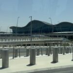 Isabeau Delatour Instagram - Recap Abu Dhabi avec @zayedintlairport 1 : Bien confortable dans le lounge (la vie qu’on mérite finalement) 2 : Une réaction égale à la beauté de l’aéroport 3 : Nous en plein craquage dans les boutiques de l’aéroport 4 : Choc de la beauté du lounge Etihad 5 : Vue de l’extérieur de l’aéroport juste sublime 6 : Un peu de culture avec La Grande Mosquée Cheikh Zayed impressionnante 7 : My favorite view 8 : Un peu de culture round 2 9 : Mon dessert favori (ouvrez ça à Paris svp) 10 : Outfit check avec ma star #ZayedInternationalAirport #TravelAbuDhabi Collaboration commerciale