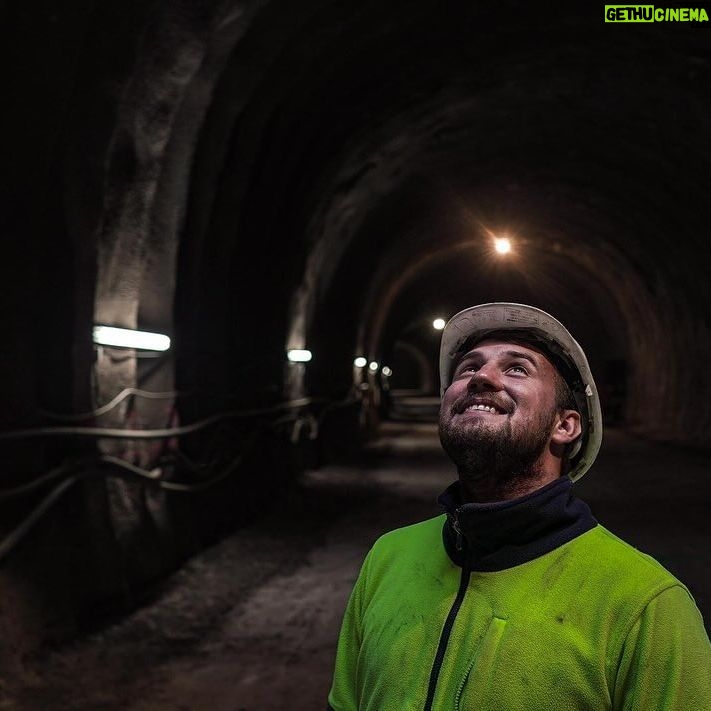 Isabel Díaz Ayuso Instagram - En Madrid nos gusta derribar muros. Las obras de la L3 de Metro entre la capital y Getafe, Alcorcón, Móstoles, Fuenlabrada y Leganés van a gran ritmo.