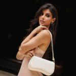 Isabela Souza Instagram - #jwpei combina com tudo 👛 Cupom de 12% de desconto: BR24isaS 📸 @luanafchaves_ 💄 @makebyingrid