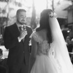 Isabela Souza Instagram - • @isasouza e @rafaelflorenzano casaram! e foi uma grande honra termos sido escolhidos por esse casal tão querido para registrar um dos dias mais importantes de suas vidas através do nosso olhar. uma alegria imensa estar no site da @voguenoiva contando através de fotografias o amor desse casal 🤍 - @caioemilafotografia @bianchi @nataliamiller._ @conceptbiavaz @marianasalomaomake @espaco_myha @rafaelacavacacerimonial