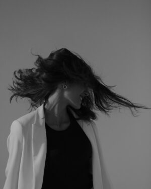 Isabela Souza Instagram - New hair 💇🏻‍♀️
Cor @lucaskampos 
Foto @fracaodotempo
