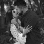 Isabela Souza Instagram - • o amor não é um sentimento, é uma decisão. é uma escolha diária, é manter uma aliança firmada perante Deus e as testemunhas. Isa e Rafael escolheram amar um ao outro, seguir juntos até o fim. 8 de fevereiro, 2024 - civil Isa e Rafael ❤️