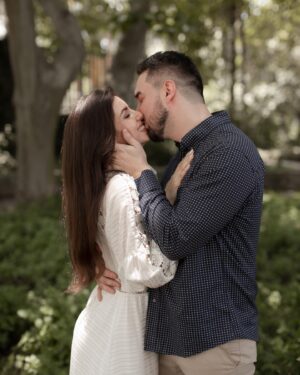 Isabela Souza Instagram - • o amor não é um sentimento, é uma decisão. é uma escolha diária, é manter uma aliança firmada perante Deus e as testemunhas. Isa e Rafael escolheram amar um ao outro, seguir juntos até o fim.

8 de fevereiro, 2024 - civil Isa e Rafael ❤️